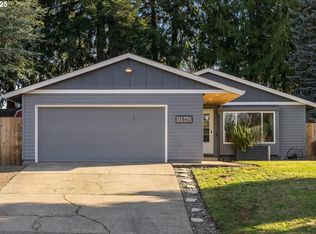 17860 Van Fleet Ave, Sandy, OR 97055