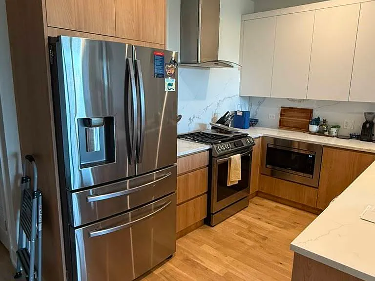 2105 W Caton St #302 — Photo 3