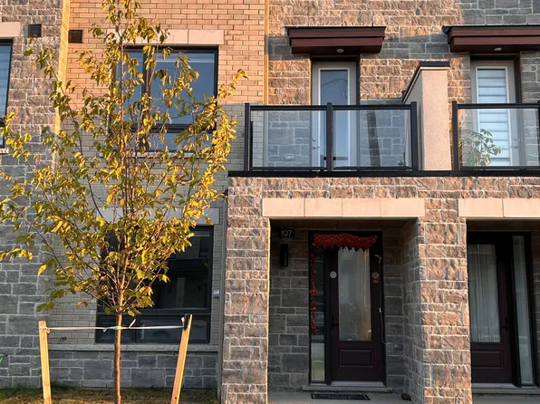 197 Mumbai Dr, Markham, ON L3S 0G5