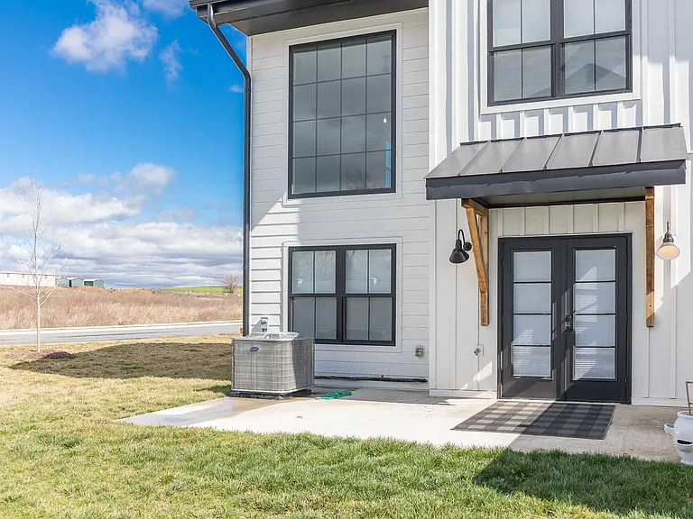 41 Field Ct — Photo 45
