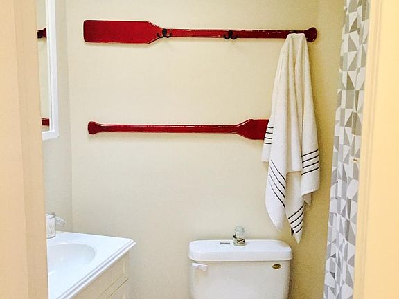 5th image of 7916 Germantown Ave #2R
