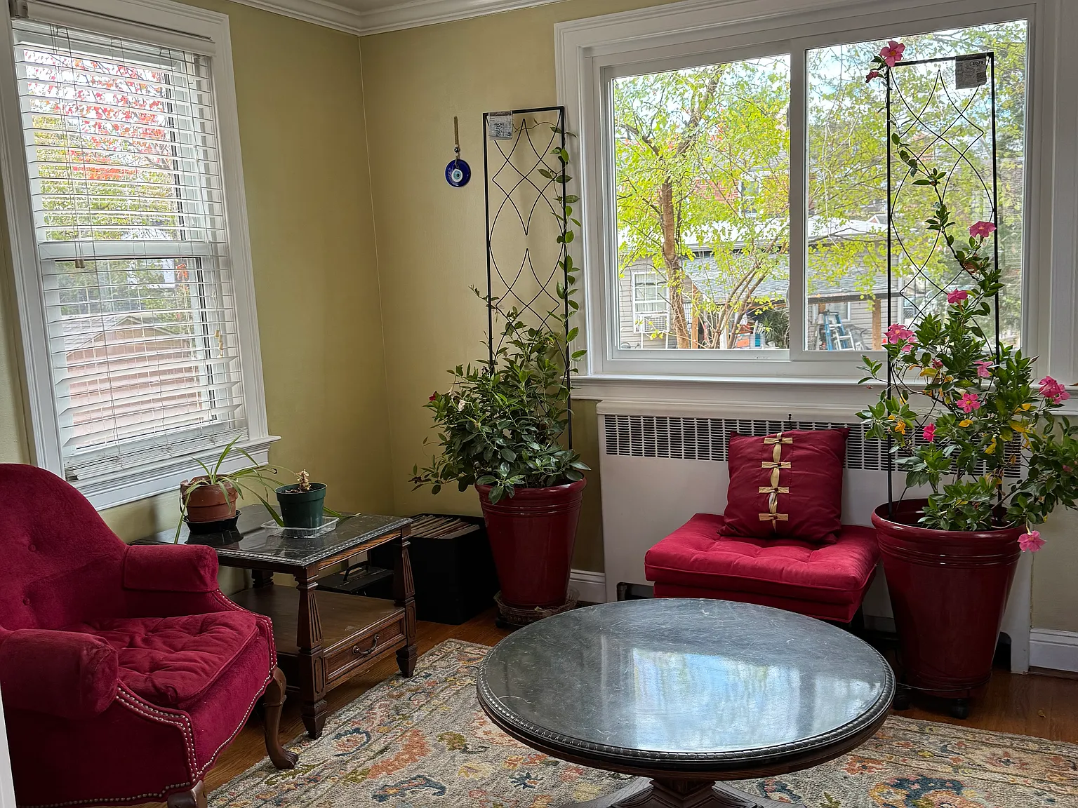 3 bed, 1550 sqft, $3,200 — Photo 4