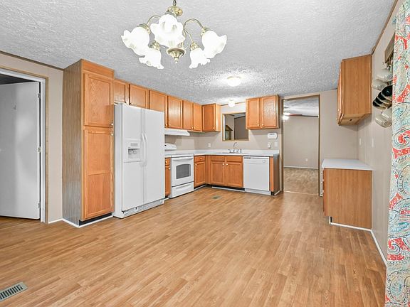 4th image of 3985 South Green Sea Rd.