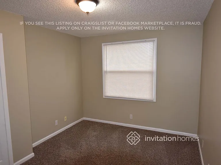 15062 Oak Chase Ct — Photo 9