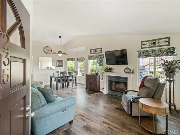 22909 Banyan Pl Unit 235, Santa Clarita, CA 91390