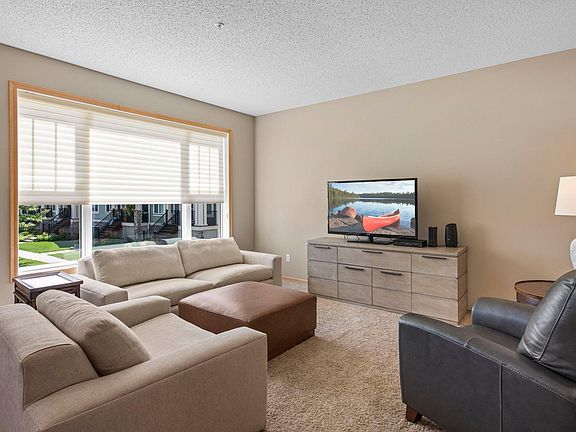 5th image of 15633 Eaglewood Ln #1404