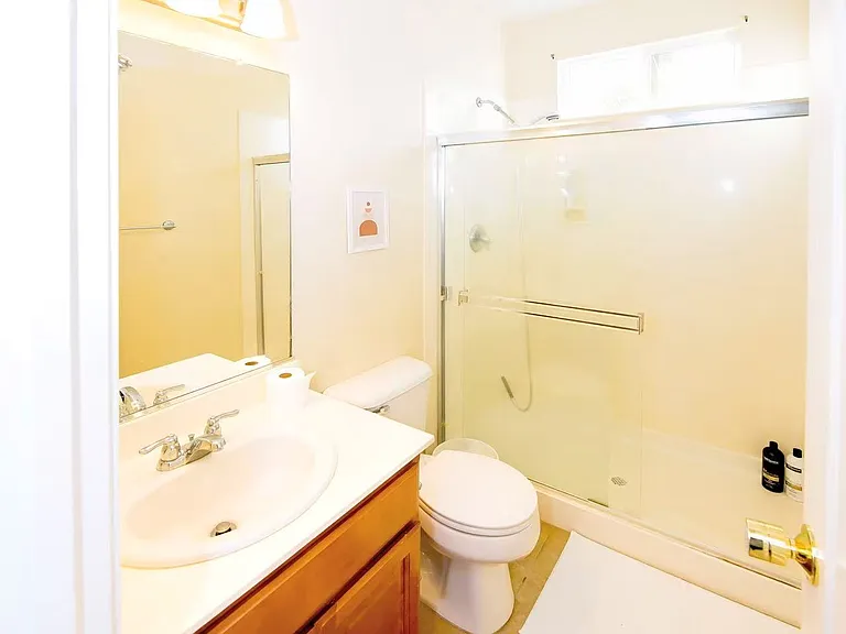 4076 Saint Remy Ct — Photo 13