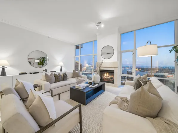 550 Front St Unit 3201, San Diego, CA 92101