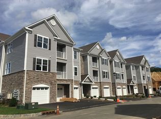 43-207 Elston Ct UNIT 207, Haskell, NJ 07420