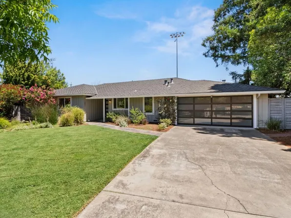 251 Biarritz Cir, Los Altos, CA 94022