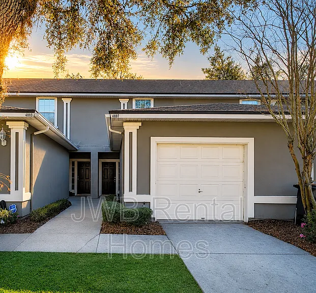 4807 Playpen Dr — Photo 1