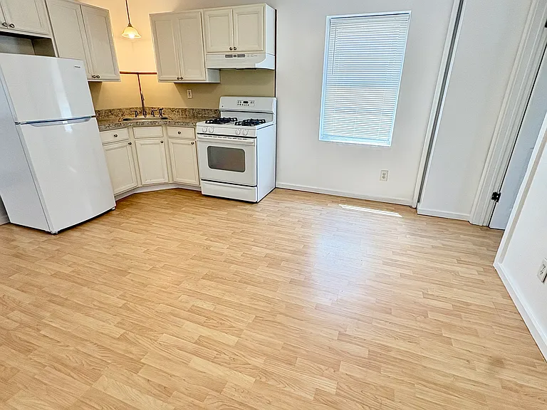 Open Concept Bright and Airy.