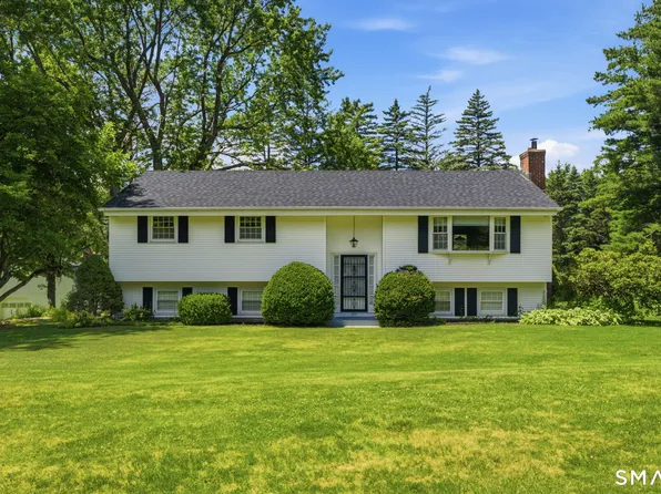 385 Cotton Hill Road, New Hartford, CT 06057