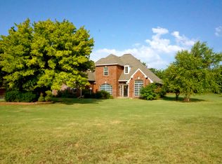 6905 Waterloo Court, Edmond, OK 73025