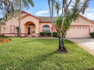 905 Brookshire Cir, Malabar, FL 32950