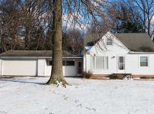 15525 Prospect Rd, Strongsville, OH 44149