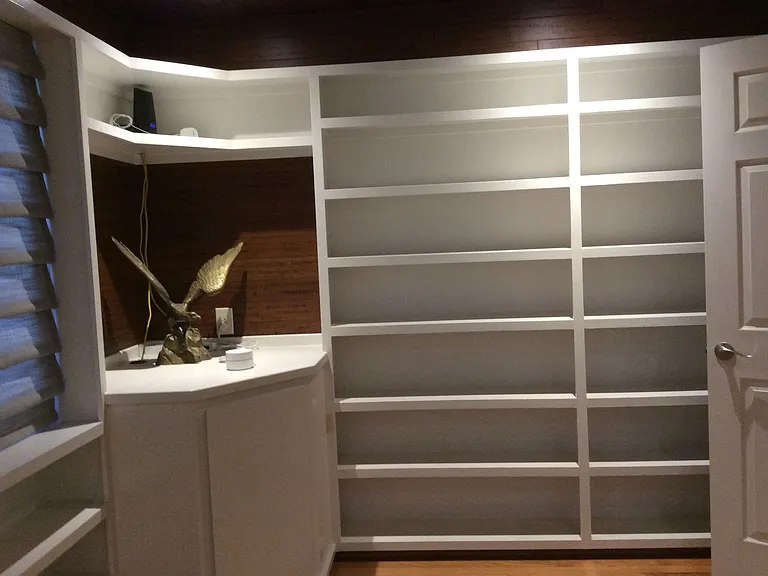4815 Golden Springs Dr — Photo 20