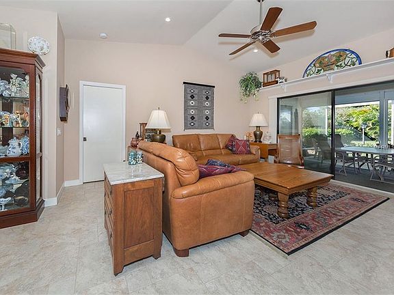 5th image of 1848 Quail Lake Dr