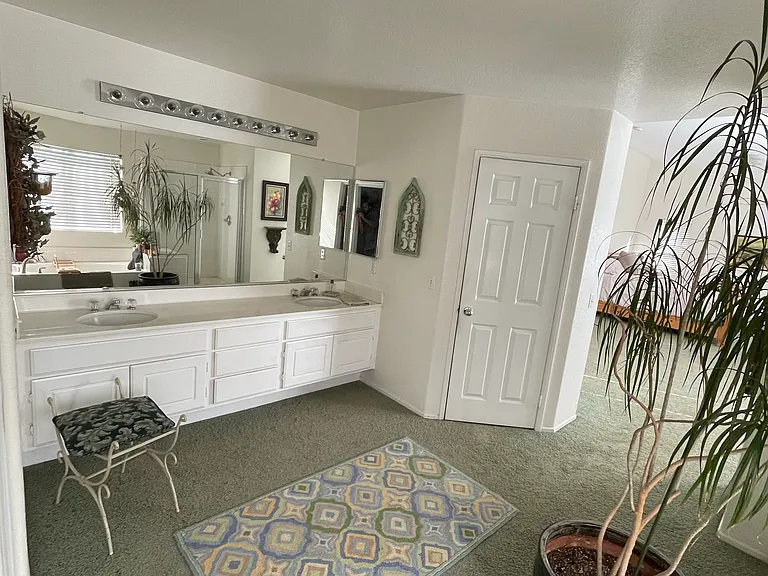 32889 Canyon Crest St — Photo 8