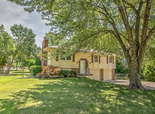 10417 N Walnut St, Kansas City, MO 64155