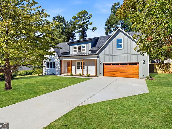 3rd image of 2988 Ramble Ln