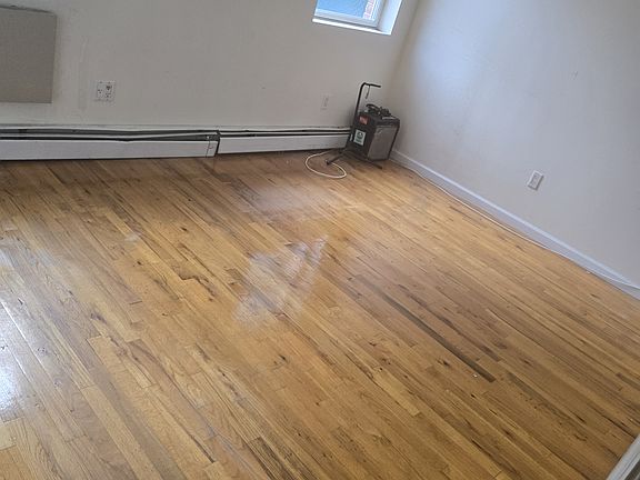 3rd image of 95-16 87th St Unit 1