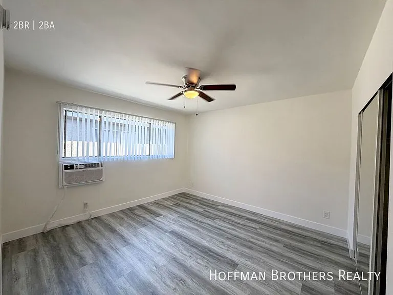 8143 Langdon Ave #216 — Photo 6