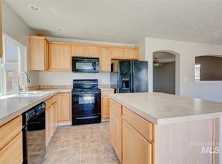 2506 Colfax Dr, Caldwell, ID 83605