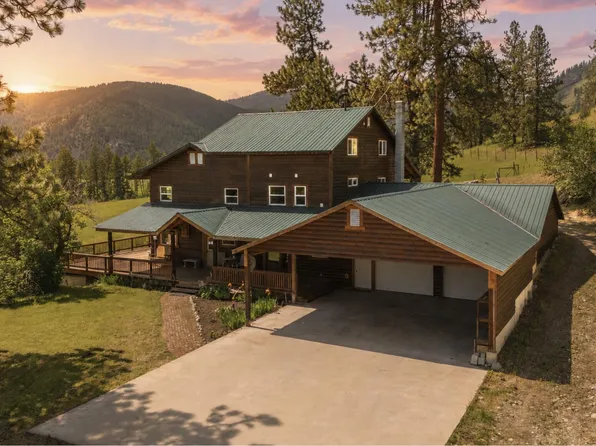 3439 Northport Flat Creek Rd #B, Kettle Falls, WA 99141