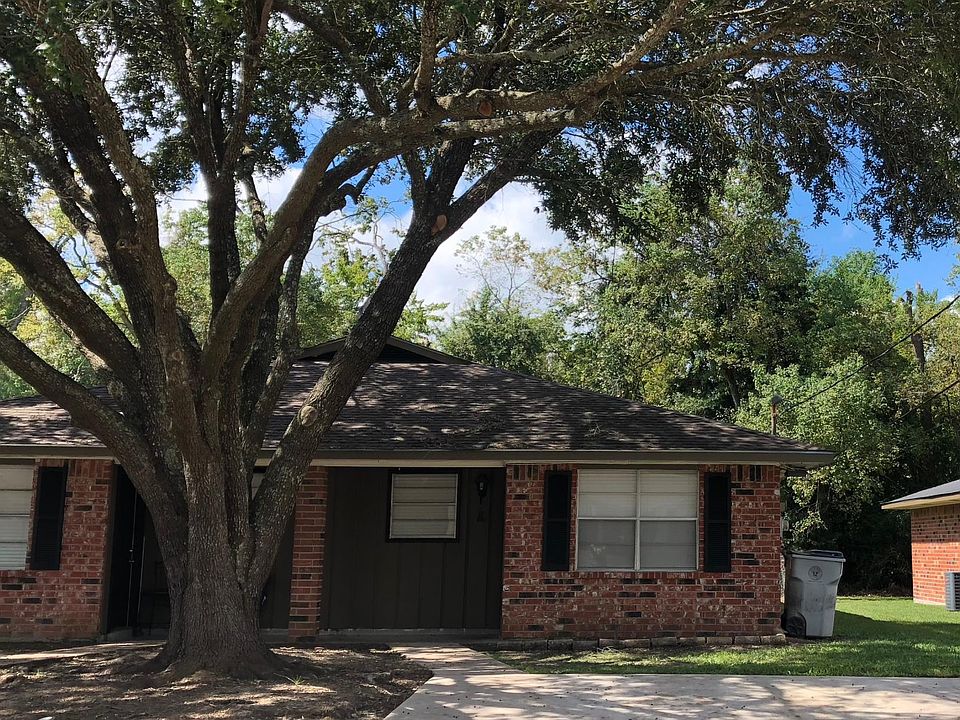 Front of Duplex