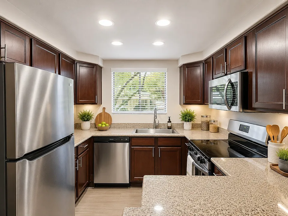 Scottsdale Highlands Apartments