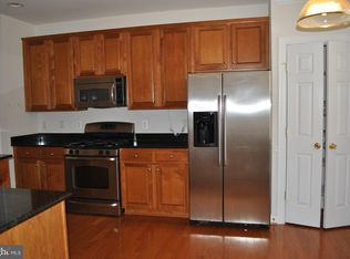 13652 Venturi Ln, Herndon, VA 20171