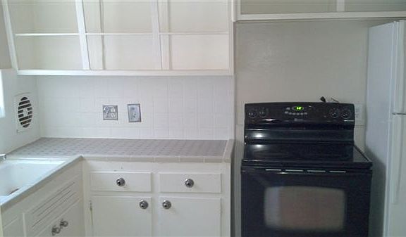 Kitchen View 1 - Marlow_15341