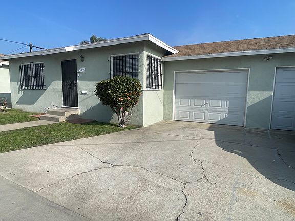 2nd image of 3539 W 110th St