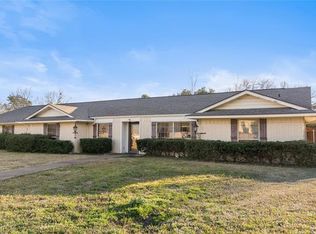 618 Beaver Pl, Greenville, TX 75402