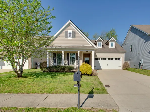 411 Pinweed Pl, Murfreesboro, TN 37128