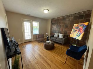 102 N 34th St #7-A600, Omaha, NE 68131