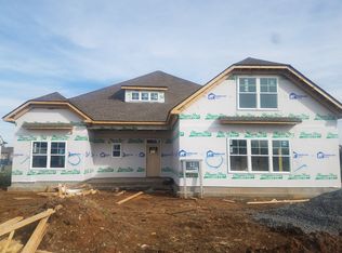 5725 Iverson Dr, Murfreesboro, TN 37127