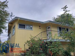 1403 8th St, Oregon City, OR 97045