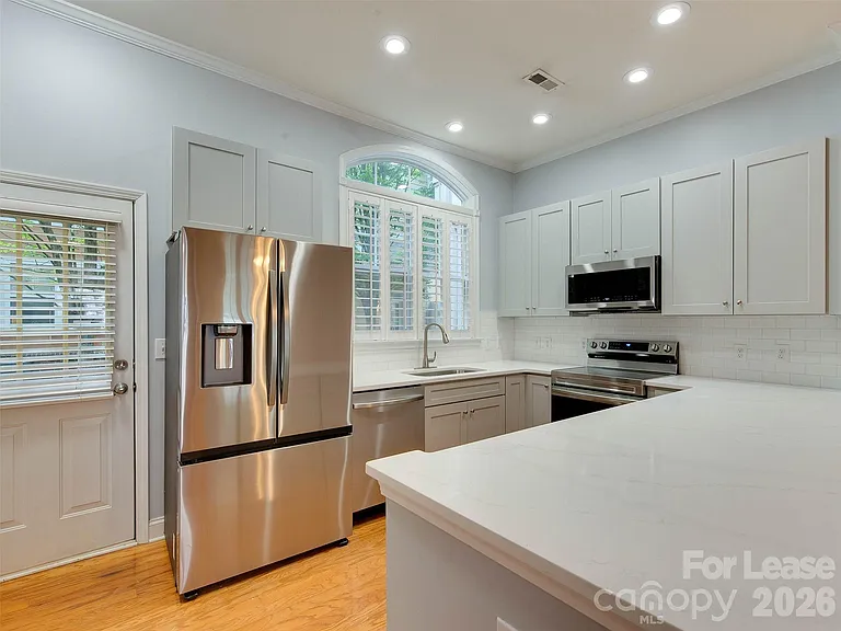 1571 Pecan Ave — Photo 19