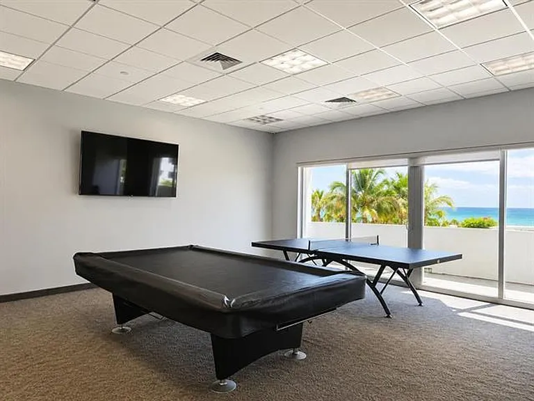 6365 Collins Avenue Cu #811 — Photo 26