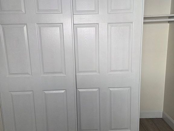 4th image of 1136 NE 181st Ave #415-15