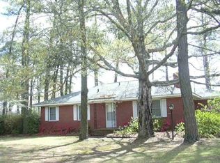 2001 Rouse Rd, Kinston, NC 28504