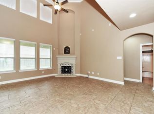 5310 Creekmill Ln, Rosharon, TX 77583