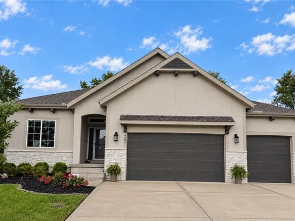 4404 SW Nautilus Pl, Lees Summit, MO 64082