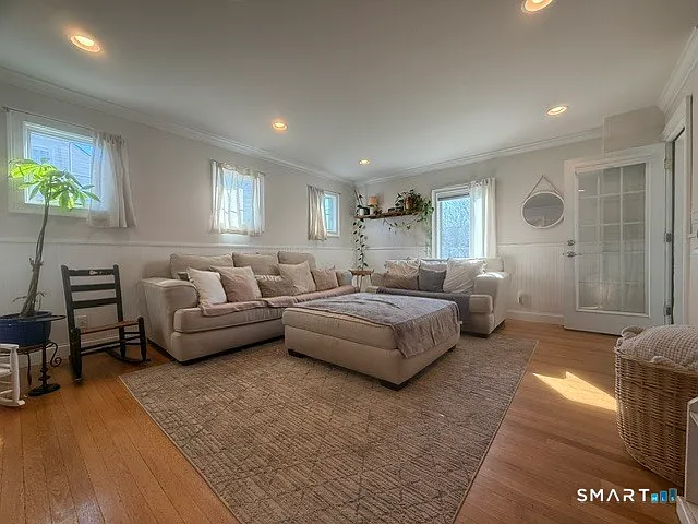 40 Austin Rd — Photo 5