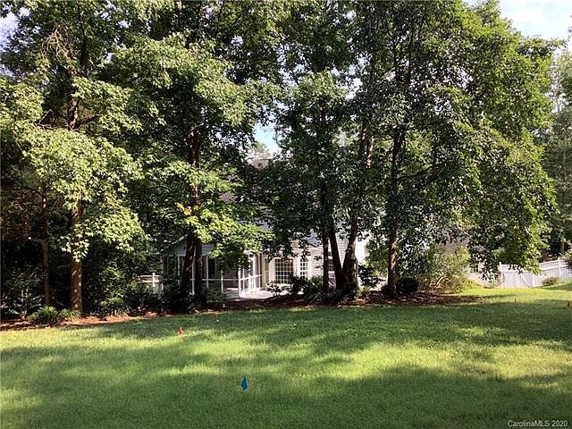 1st image of 136 Wynswept Dr
