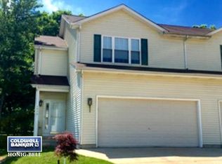 1977 Alinda Ave, Ottawa, IL 61350