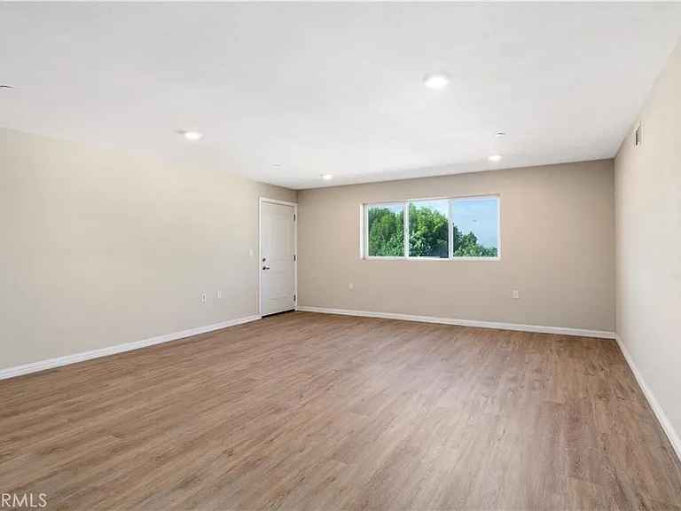 13710 W Foothill — Photo 4