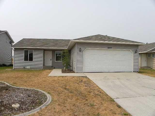 1st image of 3212 Meadow Glen Ln